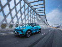 2020广州车展收官,极狐 αT成高端纯电车“热词”